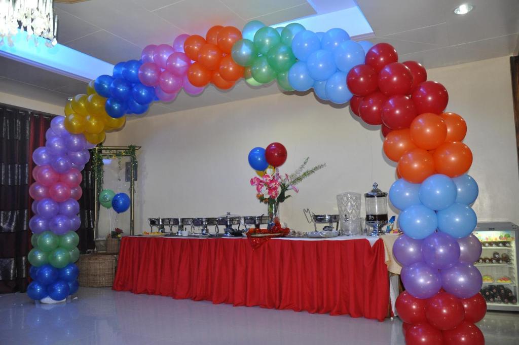 D'Lucky Garden Inn & Suites Tiniguiban Экстерьер фото