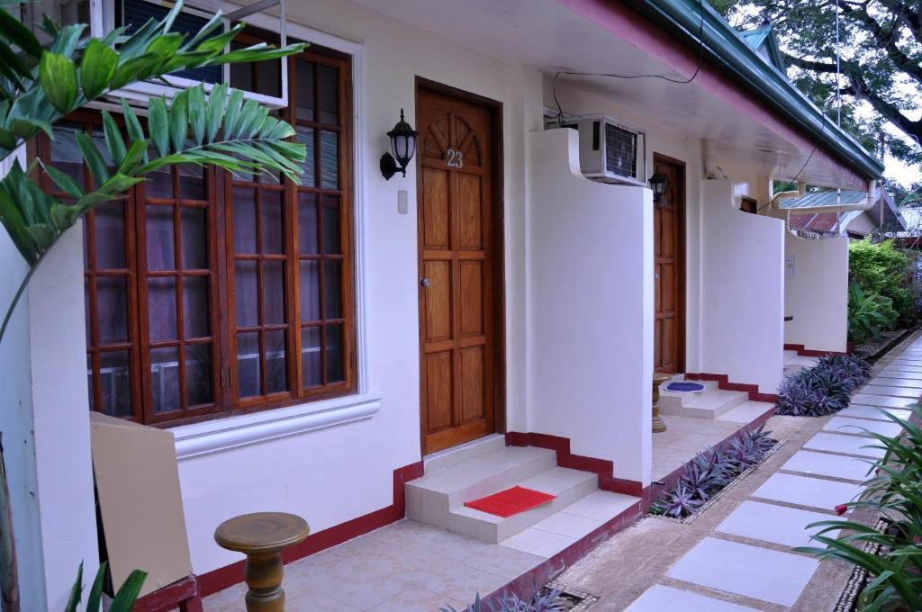 D'Lucky Garden Inn & Suites Tiniguiban Экстерьер фото